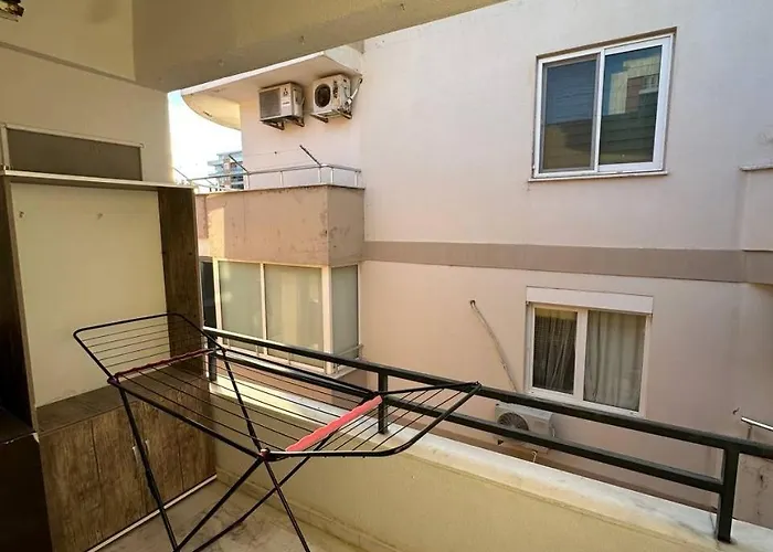 Mahmutlar 2plus1 Full Furnished Flat אלאניה